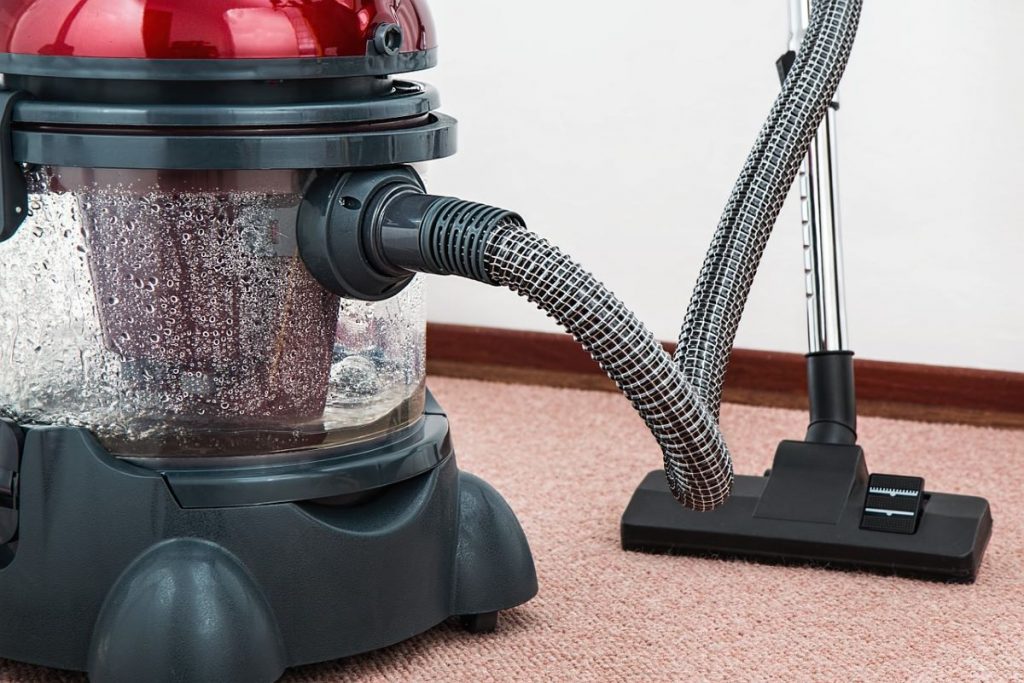 Main Differences Between Wet and Dry Vacuum Cleaners