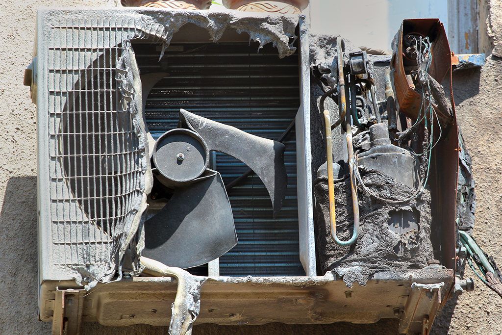 What To Do If Your AC Unit Quits During The Summer