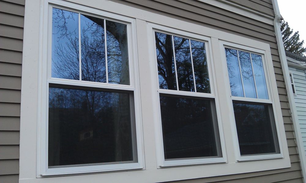 Why Colorado Homeowners Should Choose Vinyl Replacement Windows Over Wood