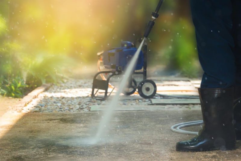 Questions to Ask While Choosing a Pressure Washing Service