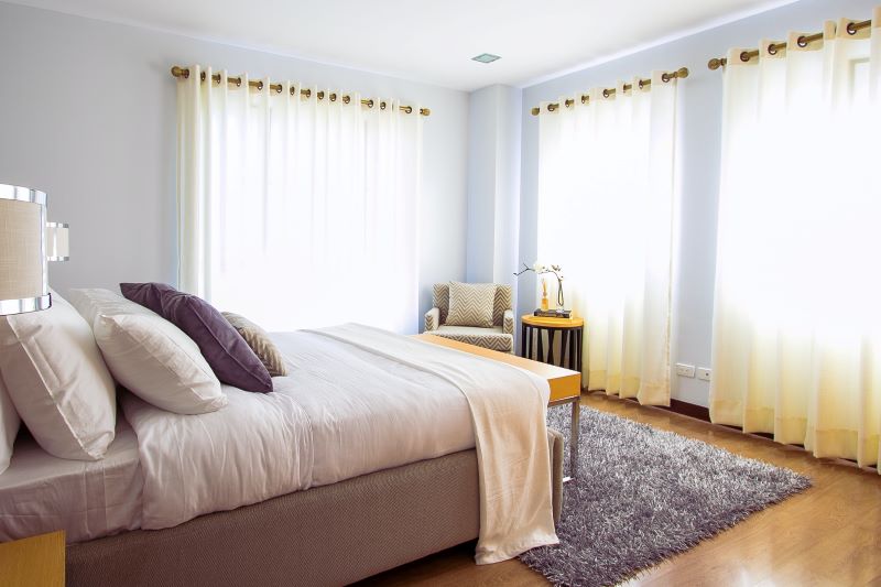 A bright and tastefully decorated guest bedroom